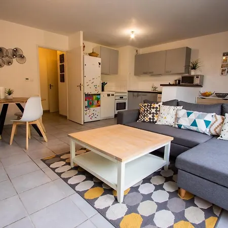 Duplex Avec Jardin Apartment *